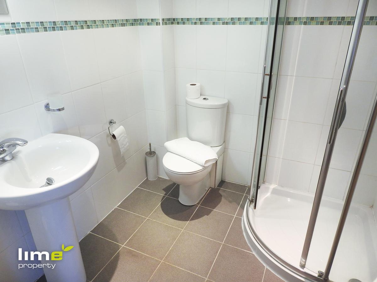 Princes Dock Chambers 8 Apartment